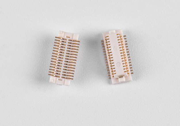 板對(duì)板連接器